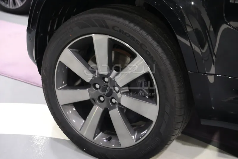 2026 Land Rover Defender 110 X dynamic