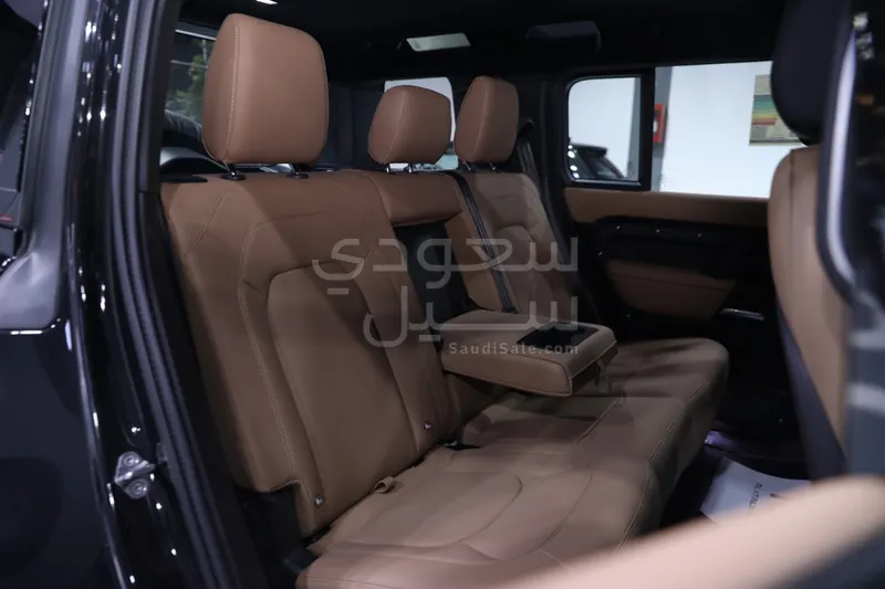 2026 Land Rover Defender 110 X dynamic