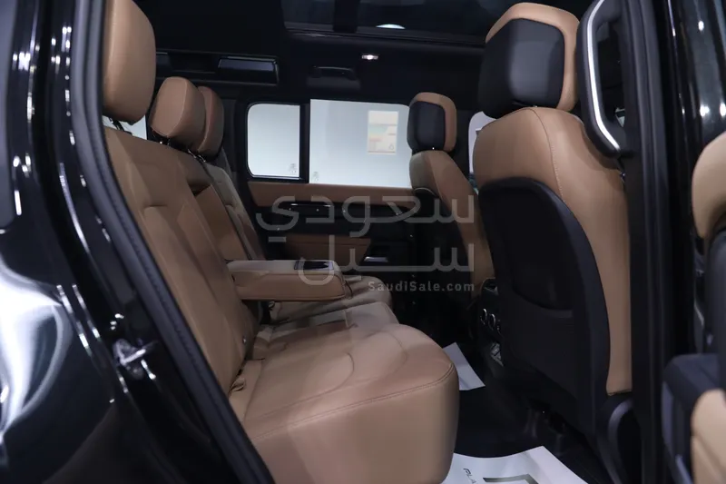 2026 Land Rover Defender 110 X dynamic