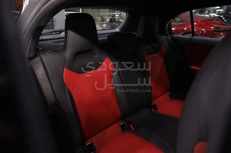 2023 Mercedes-Benz A 35