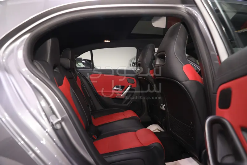 2023 Mercedes-Benz A 35