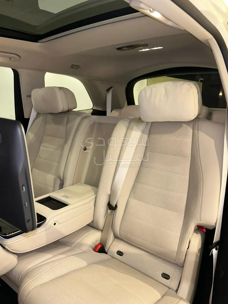 2023 Mercedes-Benz GLS 450