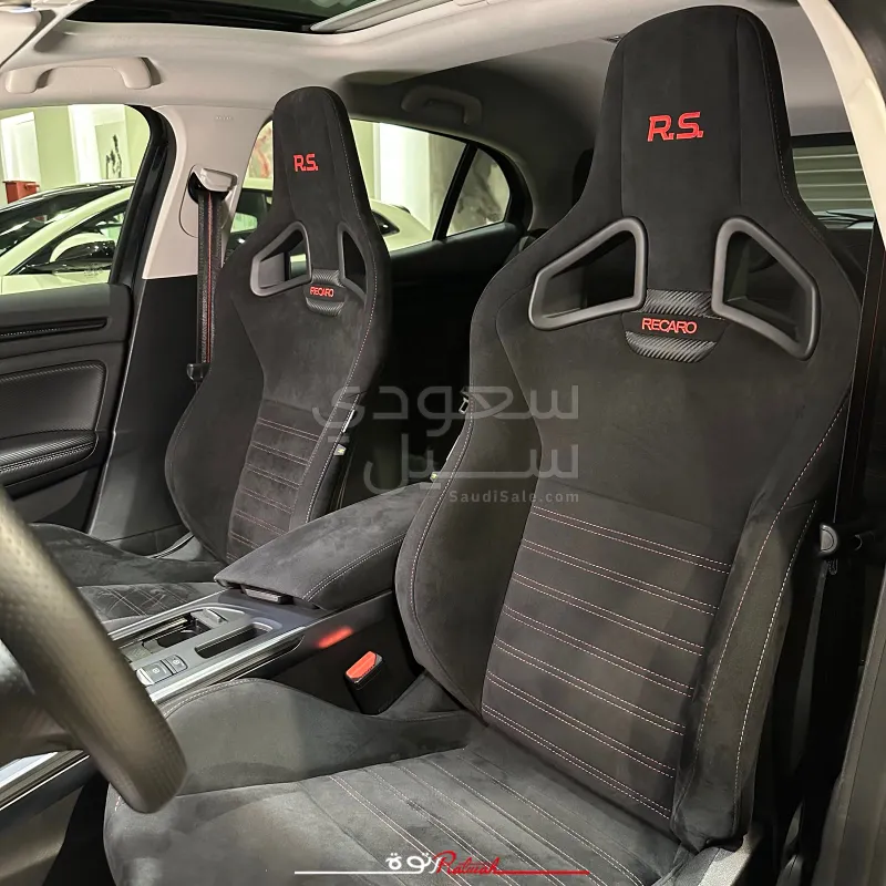 2024 رينو ميجان ار اس