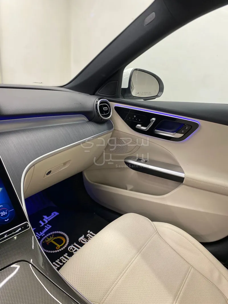2024 Mercedes-Benz C 300