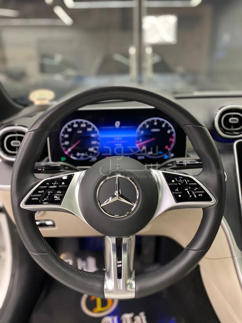 2024 Mercedes-Benz C 300