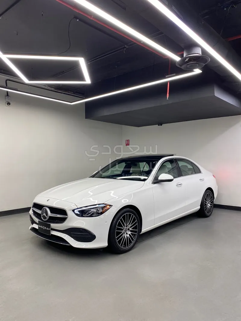 2024 Mercedes-Benz C 300