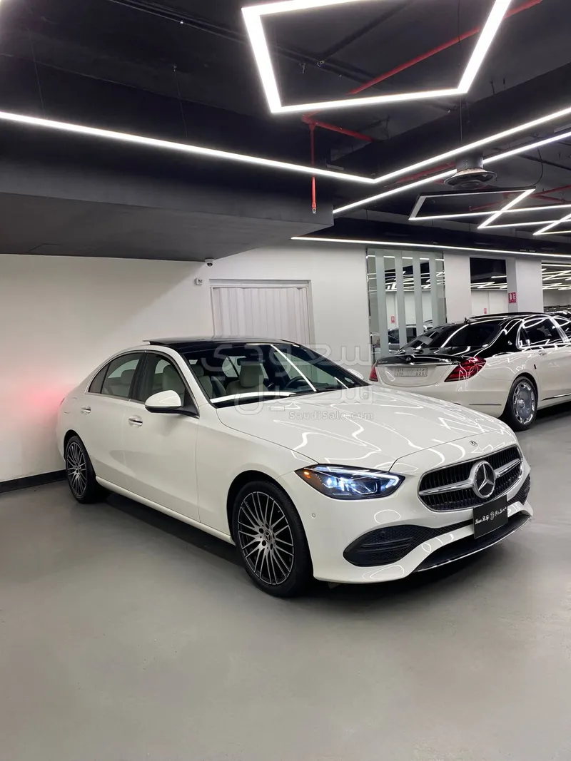 2024 Mercedes-Benz C 300