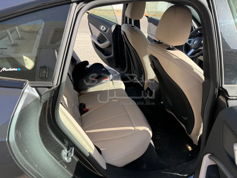 2021 BMW 2 Series 218 i