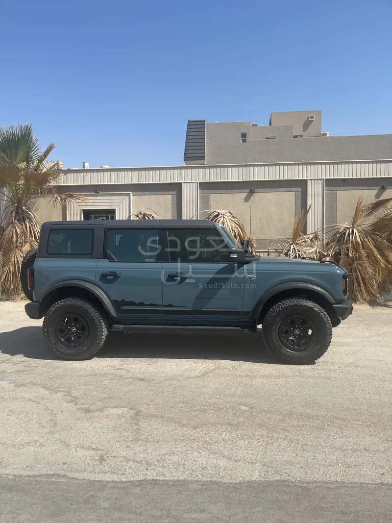 2022 Ford Bronco wild trak