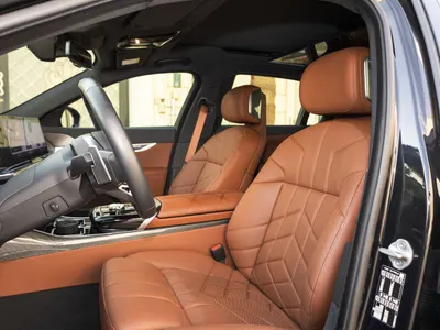 2023 BMW 7 Series 740i