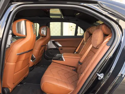2023 BMW 7 Series 740i