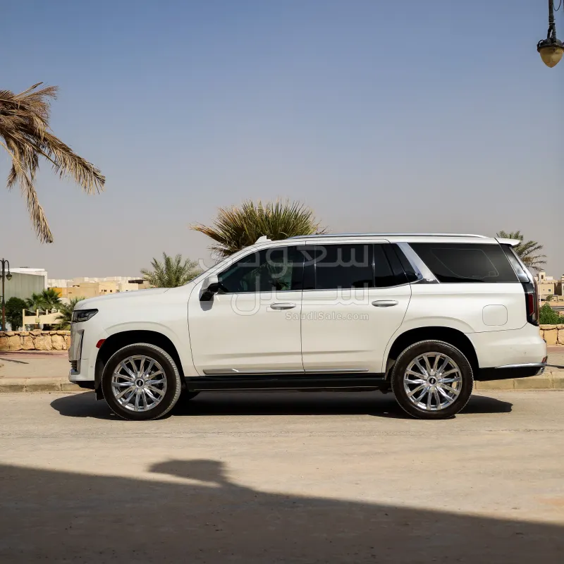 2021 Cadillac Escalade Platinum