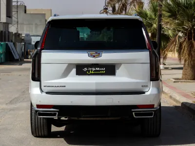 2021 Cadillac Escalade Platinum