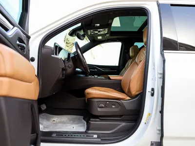 2021 Cadillac Escalade Platinum