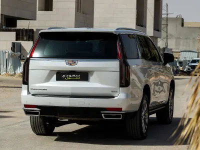 2021 Cadillac Escalade Platinum