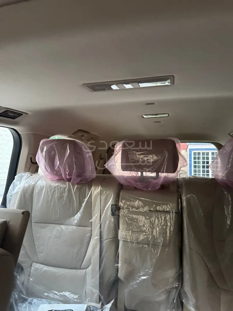 2025 Toyota Land Cruiser GXR 4