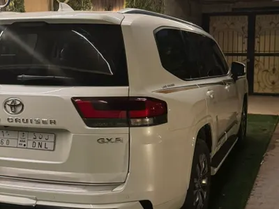 2025 Toyota Land Cruiser GXR 4