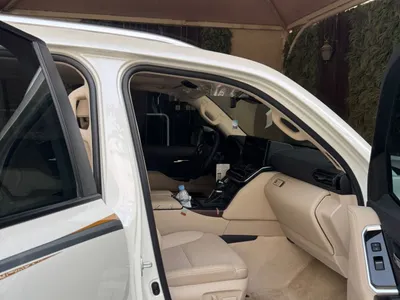2025 Toyota Land Cruiser GXR 4