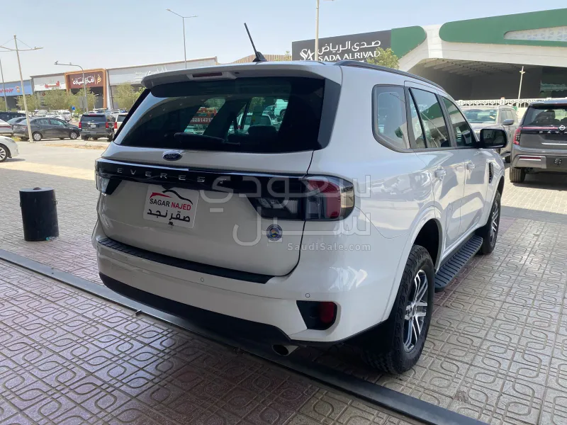 2025 Ford Everest