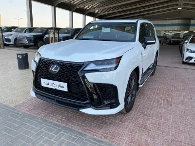 2025 Lexus LX 600
