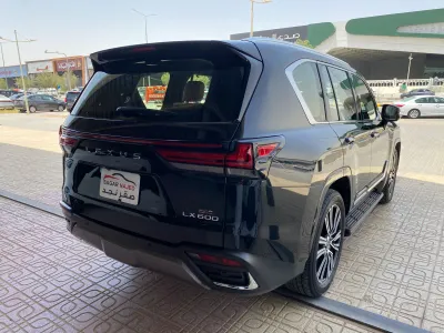 2024 Lexus LX 600