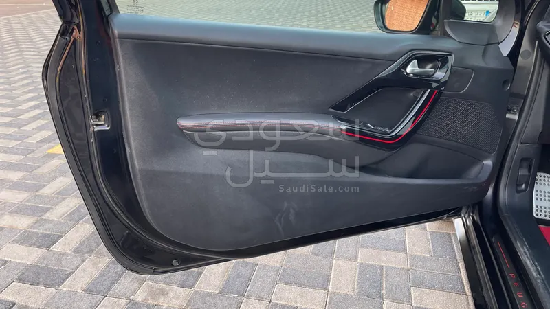 2017 Peugeot 208 GTi