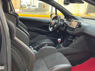 2017 Peugeot 208 GTi