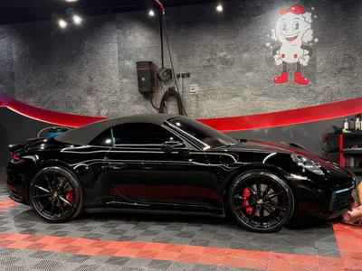 2021 بورش 911 كاريرا كابريوليه