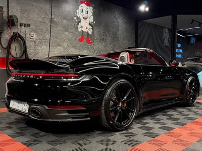 2021 بورش 911 كاريرا كابريوليه