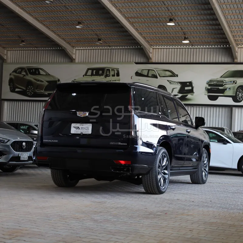 2023 Cadillac Escalade V