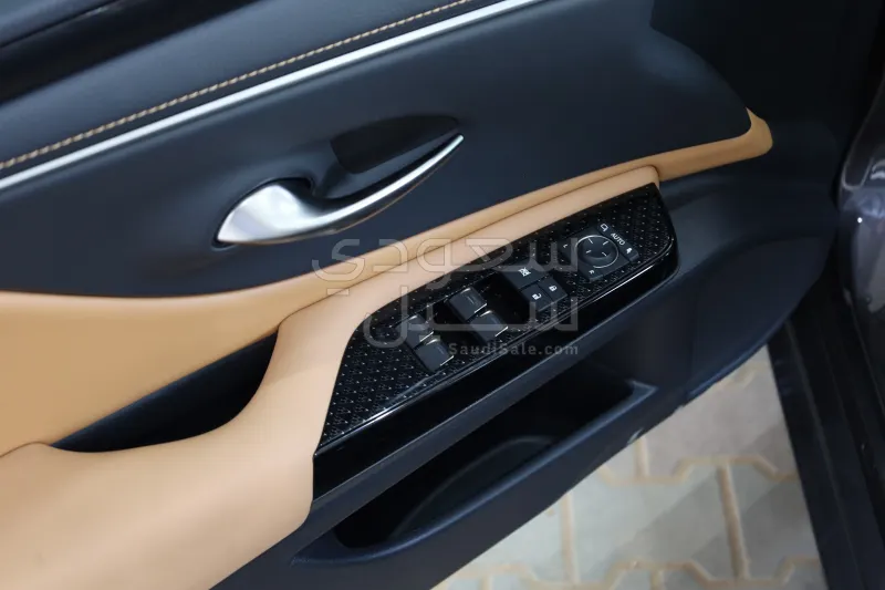 2025 Lexus ES 250