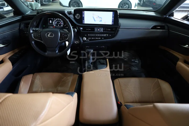 2022 Lexus ES 350