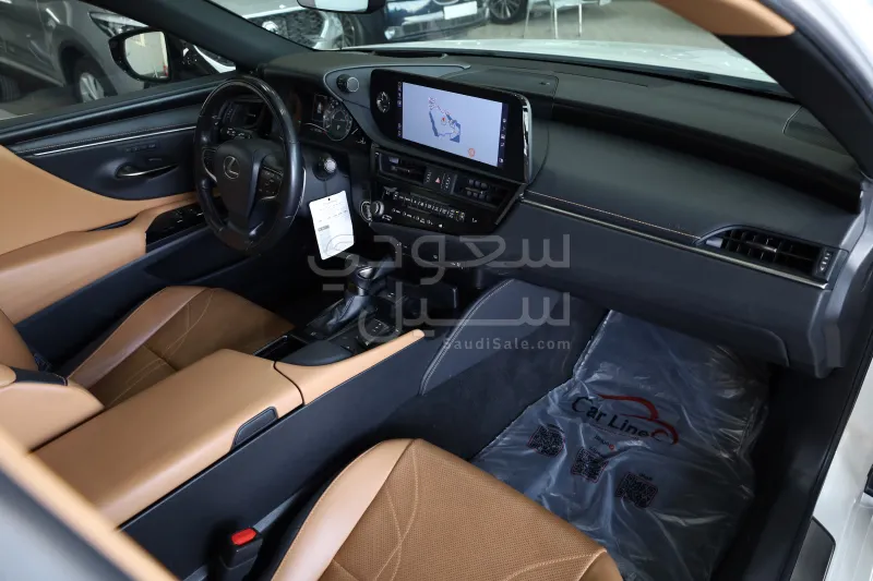 2022 Lexus ES 350