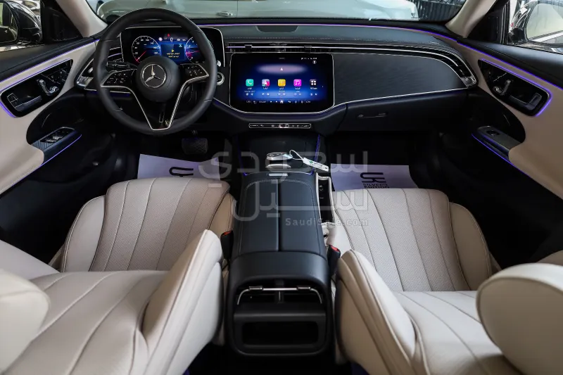 2025 Mercedes-Benz E 200