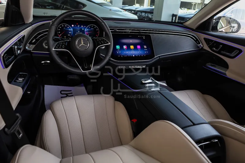 2025 Mercedes-Benz E 200