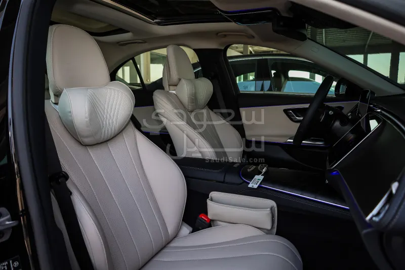 2025 Mercedes-Benz E 200