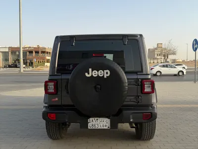 2022 جييب رانجلر صحارى