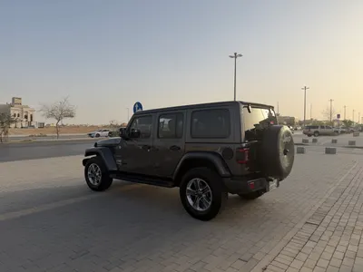 2022 جييب رانجلر صحارى