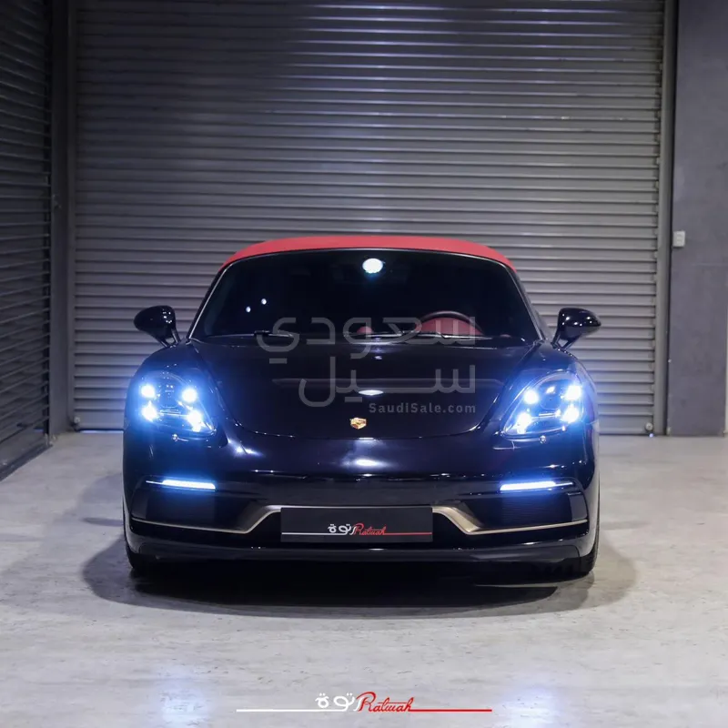 2021 Porsche Boxster