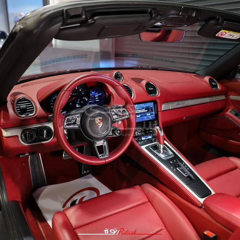 2021 Porsche Boxster