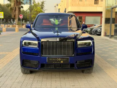 2022 رولز رويس كولينان بلاك بادج