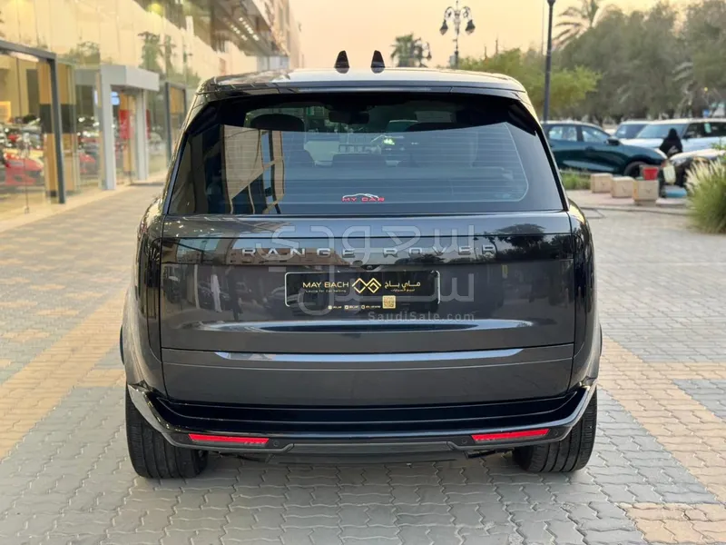 2025 لاند روفر رينج روفر اوتوبيوغرافي
