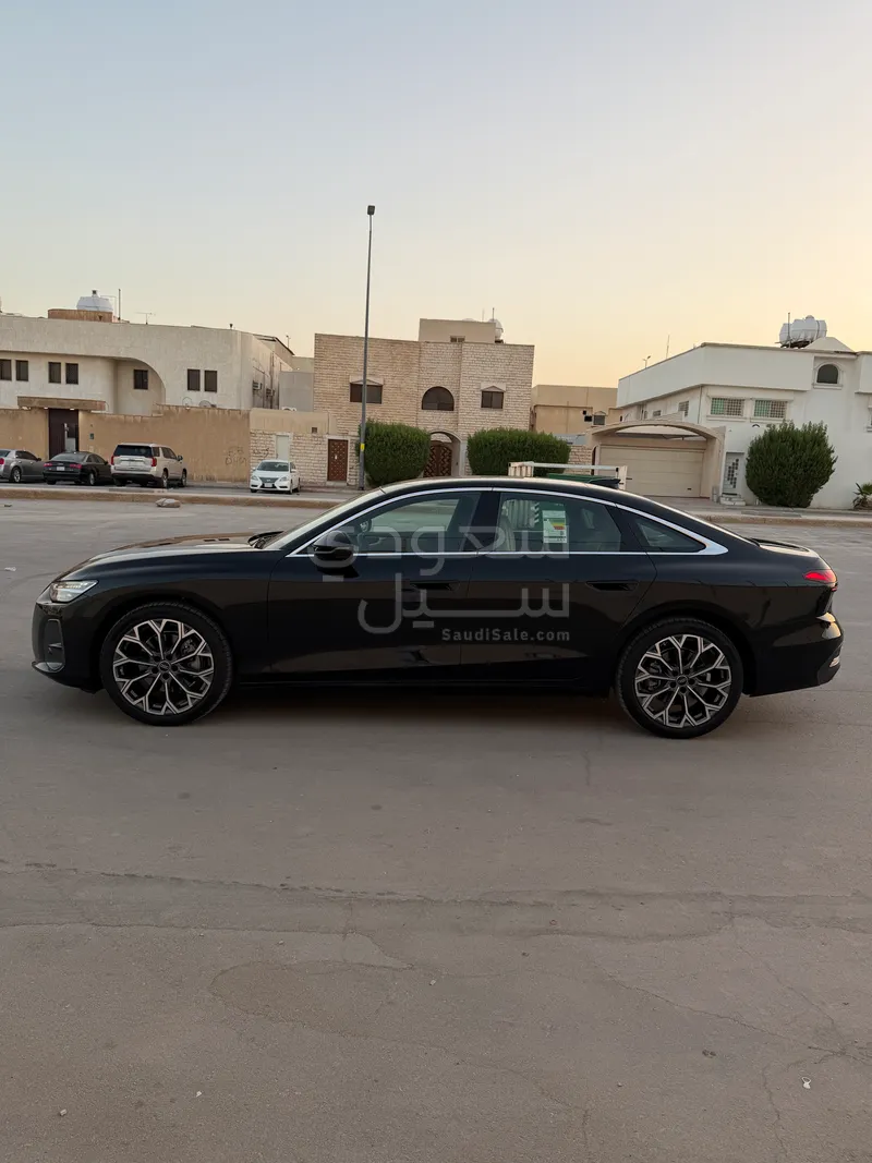 2026 اودي اي 6 اس لاين
