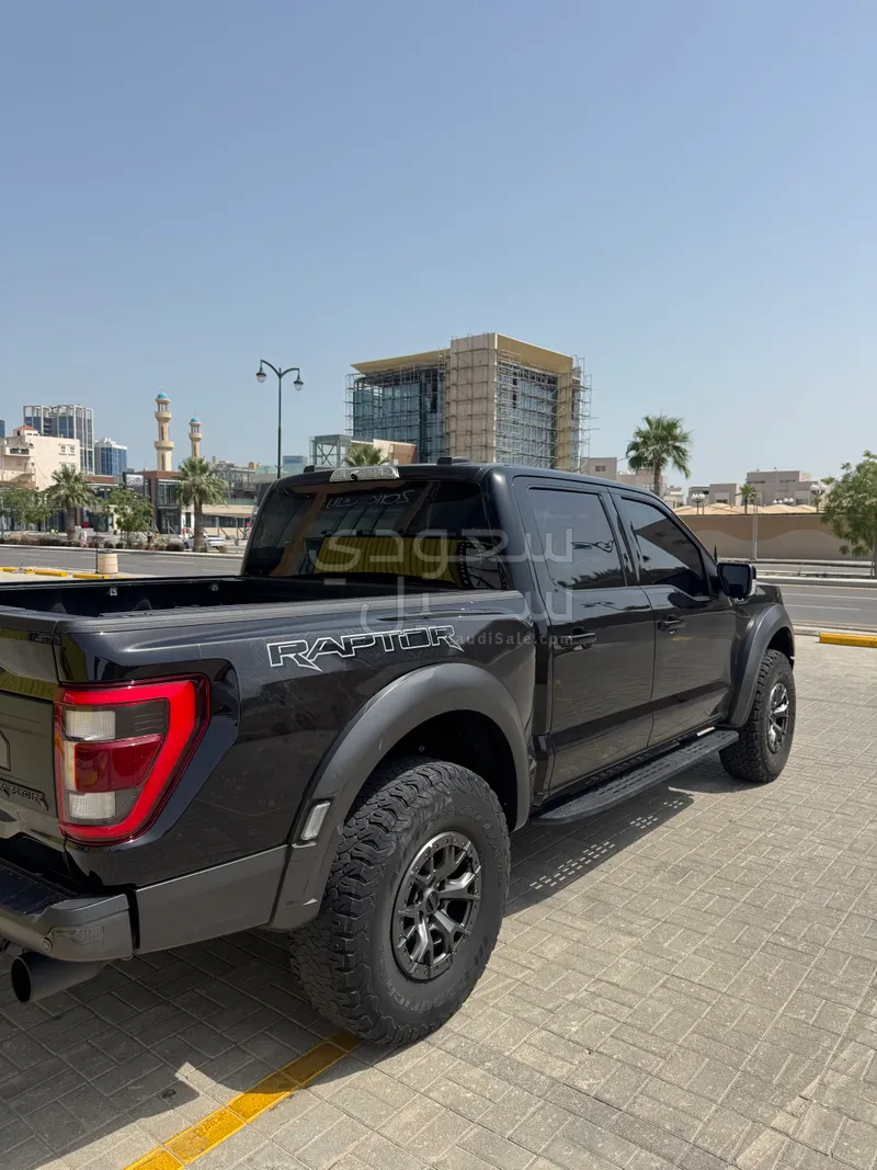 2022 فورد اف 150 رابتور