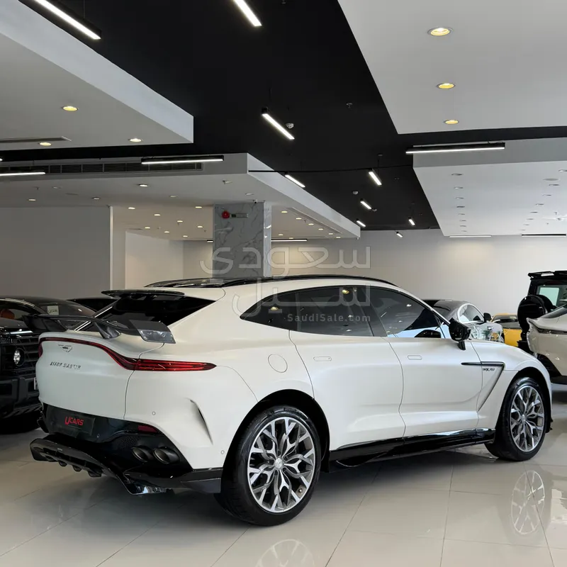 2024 Aston Martin DB X 707