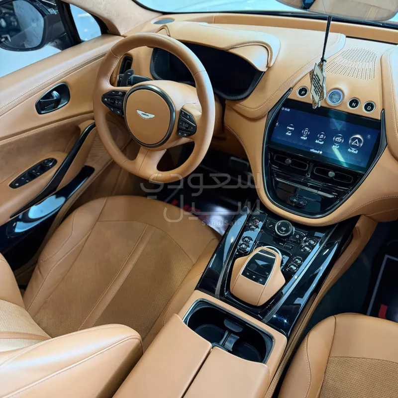 2024 Aston Martin DB X 707