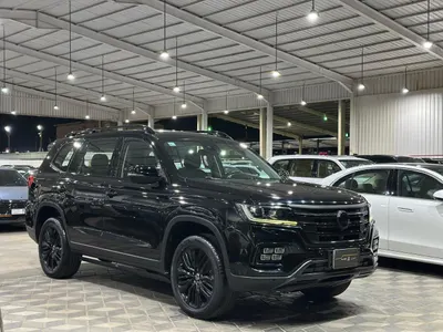 2022 ام جي ار اكس 8