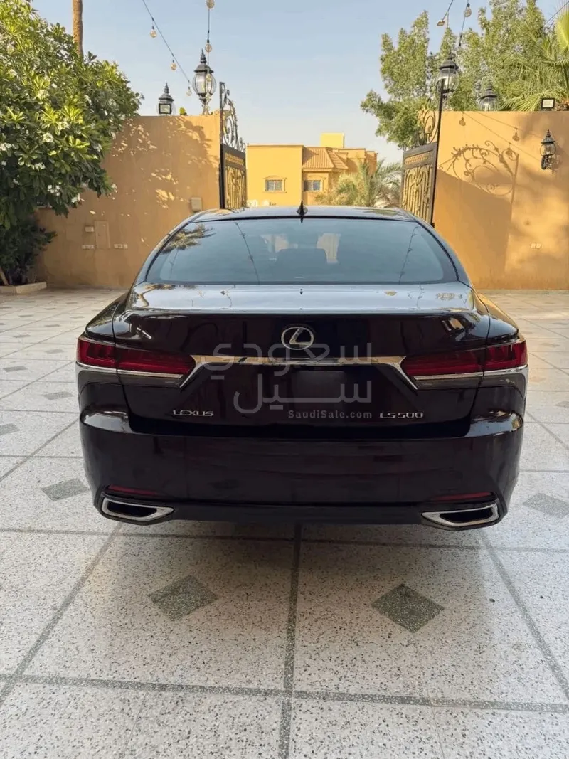 2018 Lexus LS 500