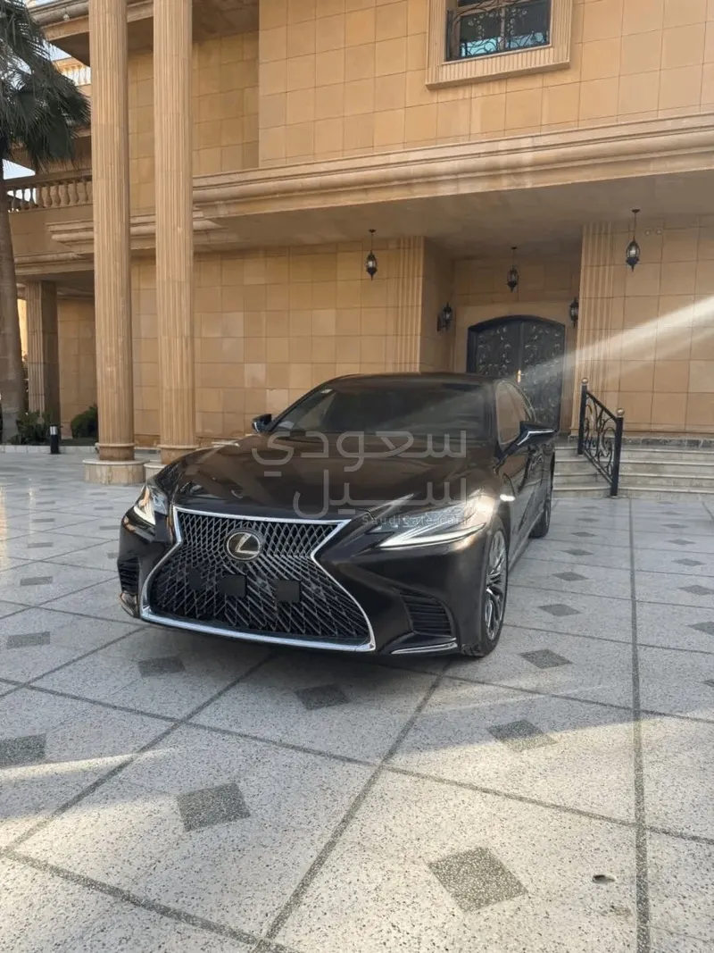 2018 Lexus LS 500