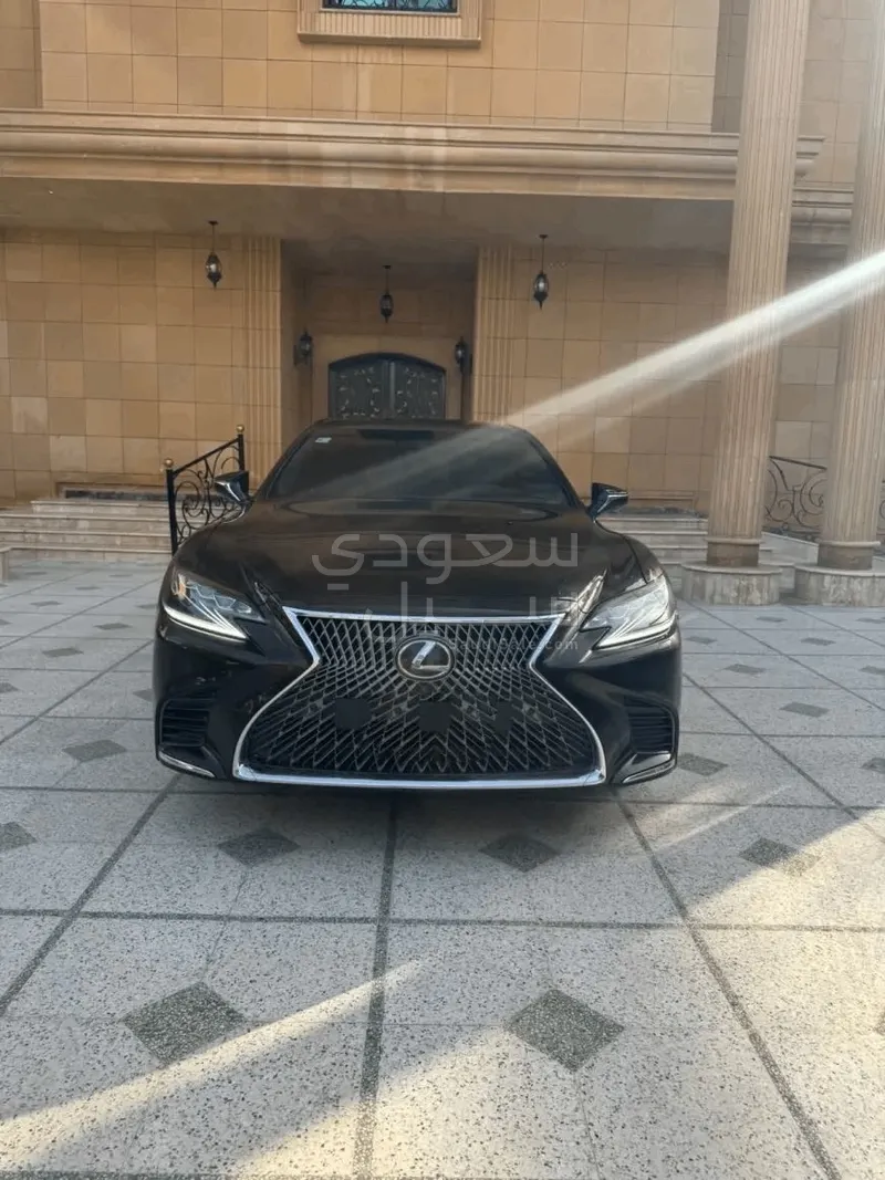 2018 Lexus LS 500